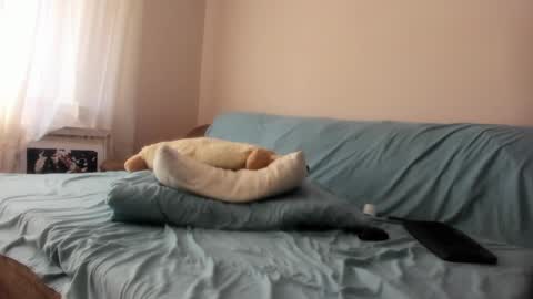 Issabelle online show from 03/09/25, 08:51