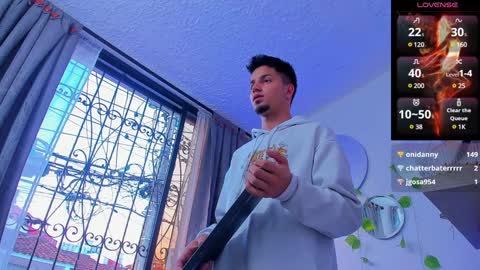 Issac online show from 01/21/25, 11:24