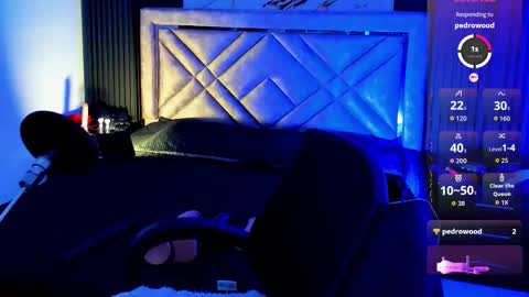 Issafoxx online show from 10/27/25, 12:09