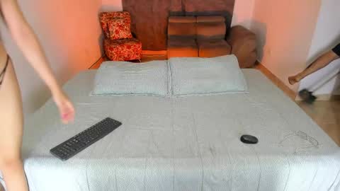 Isabella  online show from 03/10/25, 04:49