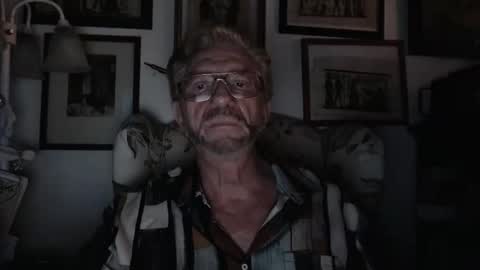 ImYourBitch online show from 03/27/26, 05:46