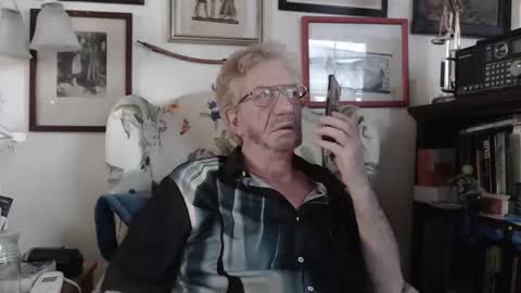 ImYourBitch online show from 04/07/26, 01:17