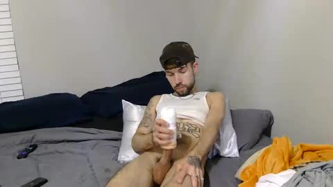 Snapshot of italian_stallionxo chatting on 02/21/26, 04:24 Italian Stallion online show from 02/21/26, 04:24