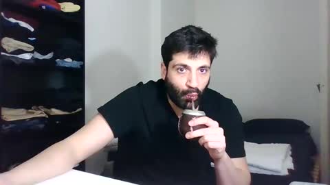 italianboybcn online show from 01/28/25, 09:19