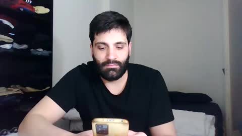 italianboybcn online show from 01/28/25, 04:08