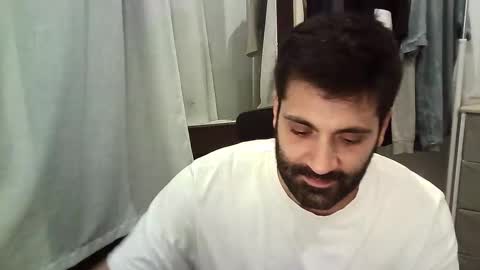 italianboybcn online show from 09/11/25, 10:54