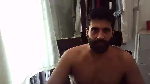 italianboybcn online show from 09/16/25, 08:37