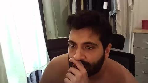 italianboybcn online show from 09/18/25, 07:21