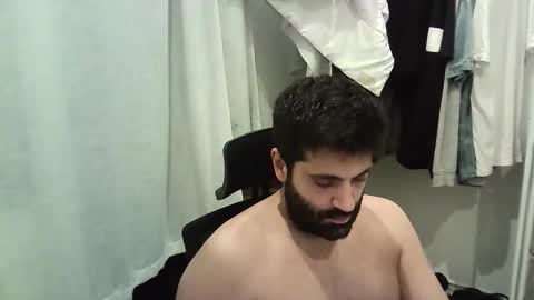 italianboybcn online show from 09/18/25, 09:28