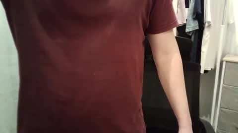 italianboybcn online show from 10/08/25, 07:22