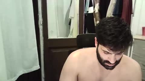 italianboybcn online show from 11/02/25, 10:34