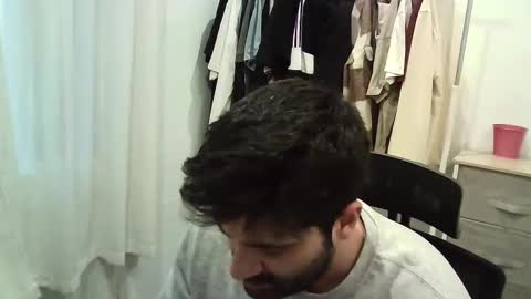 italianboybcn online show from 11/29/25, 08:28