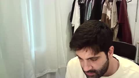italianboybcn online show from 11/30/25, 09:13