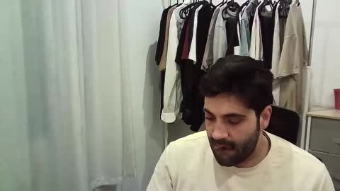 italianboybcn online show from 01/16/26, 07:12