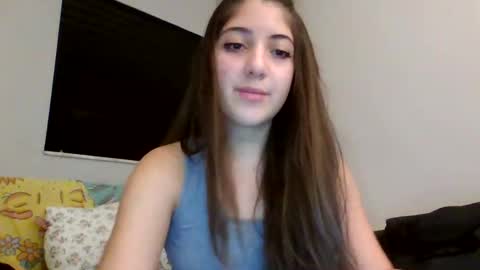 Snapshot of italiankittyx chatting on 09/25/25, 10:02 ItalianKitty online show from 09/25/25, 10:02