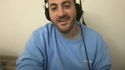 Valentino online show from 01/02/25, 07:33