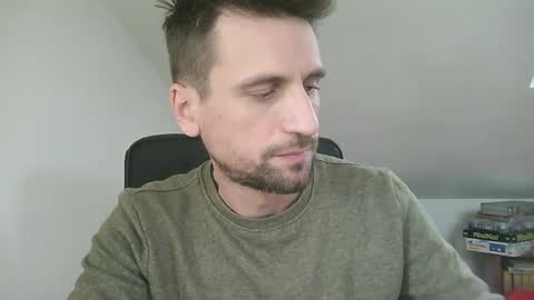 italiano116116 online show from 02/16/25, 12:21