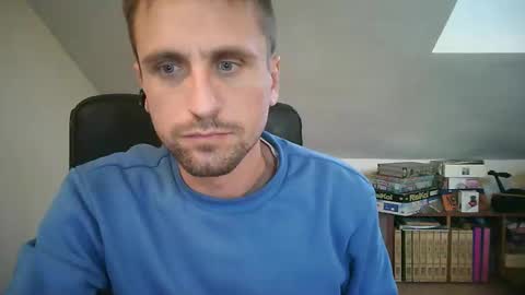 italiano116116 online show from 11/21/25, 03:22