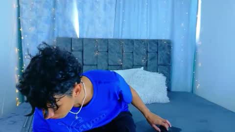 ithan_kingtwin online show from 05/17/26, 06:15