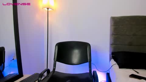 Ithan and Friends online show from 05/04/26, 12:17