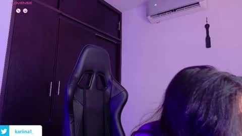 Snapshot of its_bunnyy chatting on 01/18/26, 12:58 K A R I online show from 01/18/26, 12:58