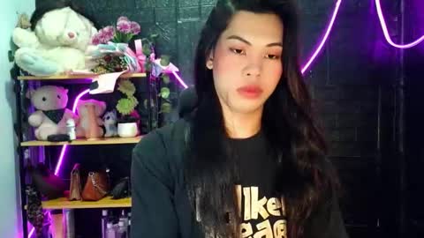 its_chloe20 online show from 05/13/26, 04:15