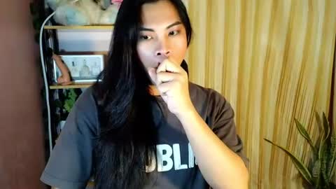 its_chloe20 online show from 06/15/26, 07:49