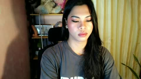 its_chloe20 online show from 06/22/26, 10:07
