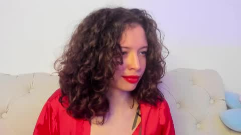 Snapshot of its_marie chatting on 02/14/25, 01:18 Maria online show from 02/14/25, 01:18