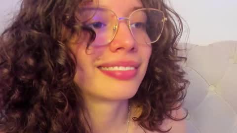 Snapshot of its_marie chatting on 03/07/25, 05:06 Maria online show from 03/07/25, 05:06