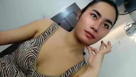 its_me_vanesa online show from 11/29/25, 04:10