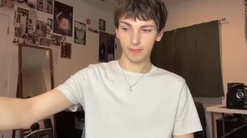 Rowan online show from 09/25/25, 02:04