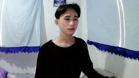 Snapshot of its_saya chatting on 12/18/25, 05:13 its_saya online show from 12/18/25, 05:13