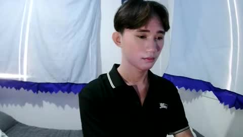 Snapshot of its_saya chatting on 12/22/25, 03:58 its_saya online show from 12/22/25, 03:58