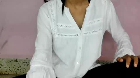 Snapshot of its_trisha chatting on 08/05/26, 03:42 Trisha online show from 08/05/26, 03:42