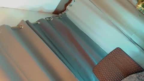 April online show from 12/05/25, 06:59