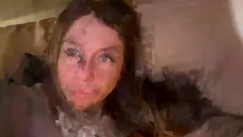 Snapshot of itsbaddyliv chatting on 12/08/24, 01:56 itsbaddyliv online show from 12/08/24, 01:56