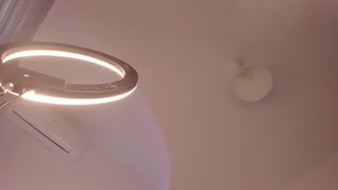 Isabella online show from 12/03/25, 01:09