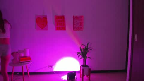 camill online show from 05/18/26, 02:51