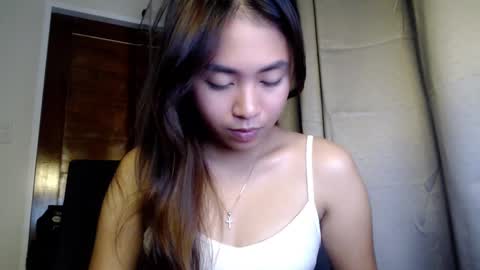 Snapshot of itscandygurl chatting on 02/20/25, 03:52 Candy online show from 02/20/25, 03:52