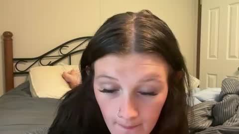 itsKaylaaa online show from 06/24/26, 12:31