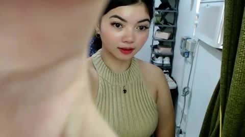 itsme_jo online show from 05/28/26, 11:46