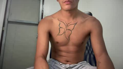 itsme_urboy online show from 06/15/26, 05:31