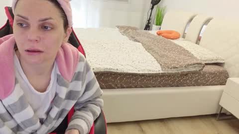 Bea online show from 03/21/26, 09:47