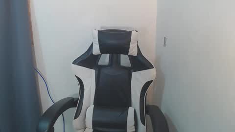 itsmehotqueen online show from 09/10/25, 05:07