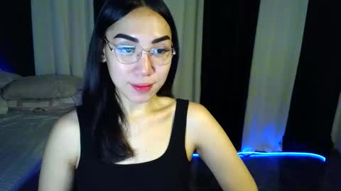 itsmehotqueen online show from 05/18/26, 02:29
