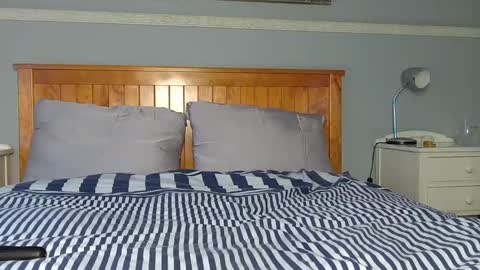 Jade online show from 10/24/25, 12:12