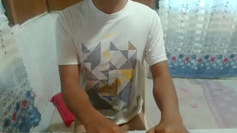 itsmelily05 online show from 03/20/26, 10:36