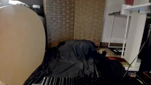 itsmelodica92 online show from 12/20/25, 05:47