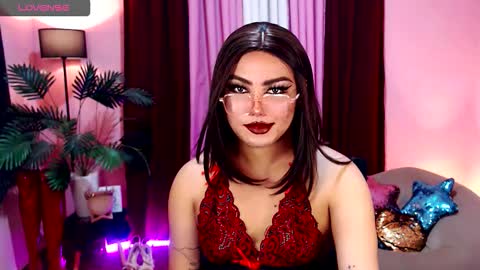 Siana online show from 10/24/25, 08:22